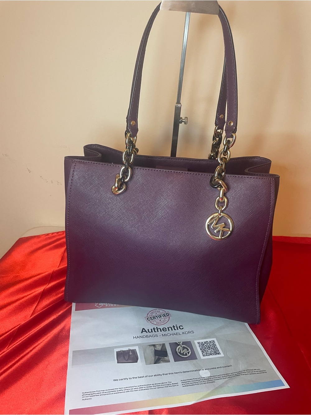 Authentic Michael Kors Purse #0102NCO Cynthia Medium Satchel in plum/dark purple